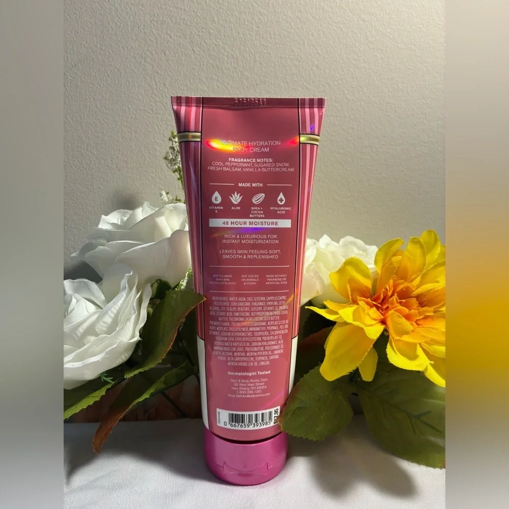 Bath & Body Works Twisted Peppermint Body Cream - Pink and White - 8 oz ( New )